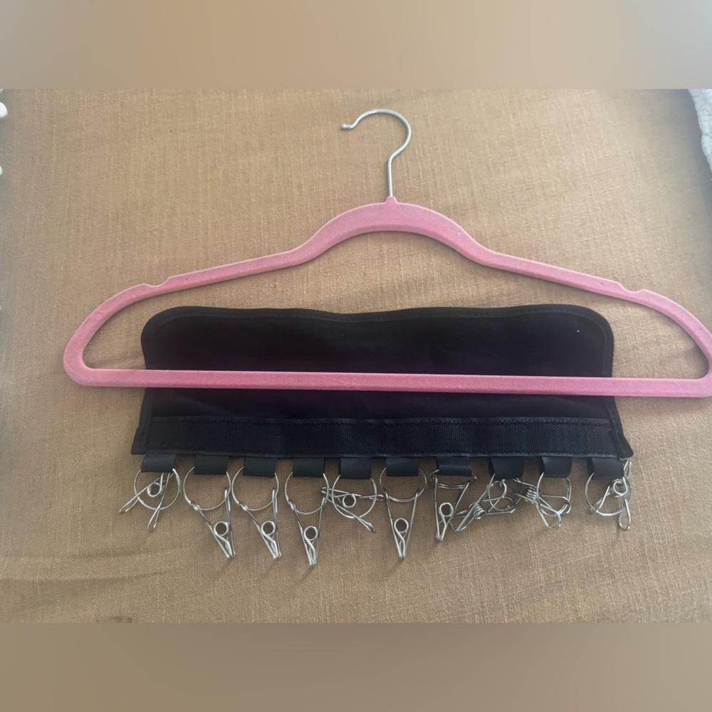 Cap Rack Holder‎ Closet Organizer 10 piece holder - Picture 4 of 6